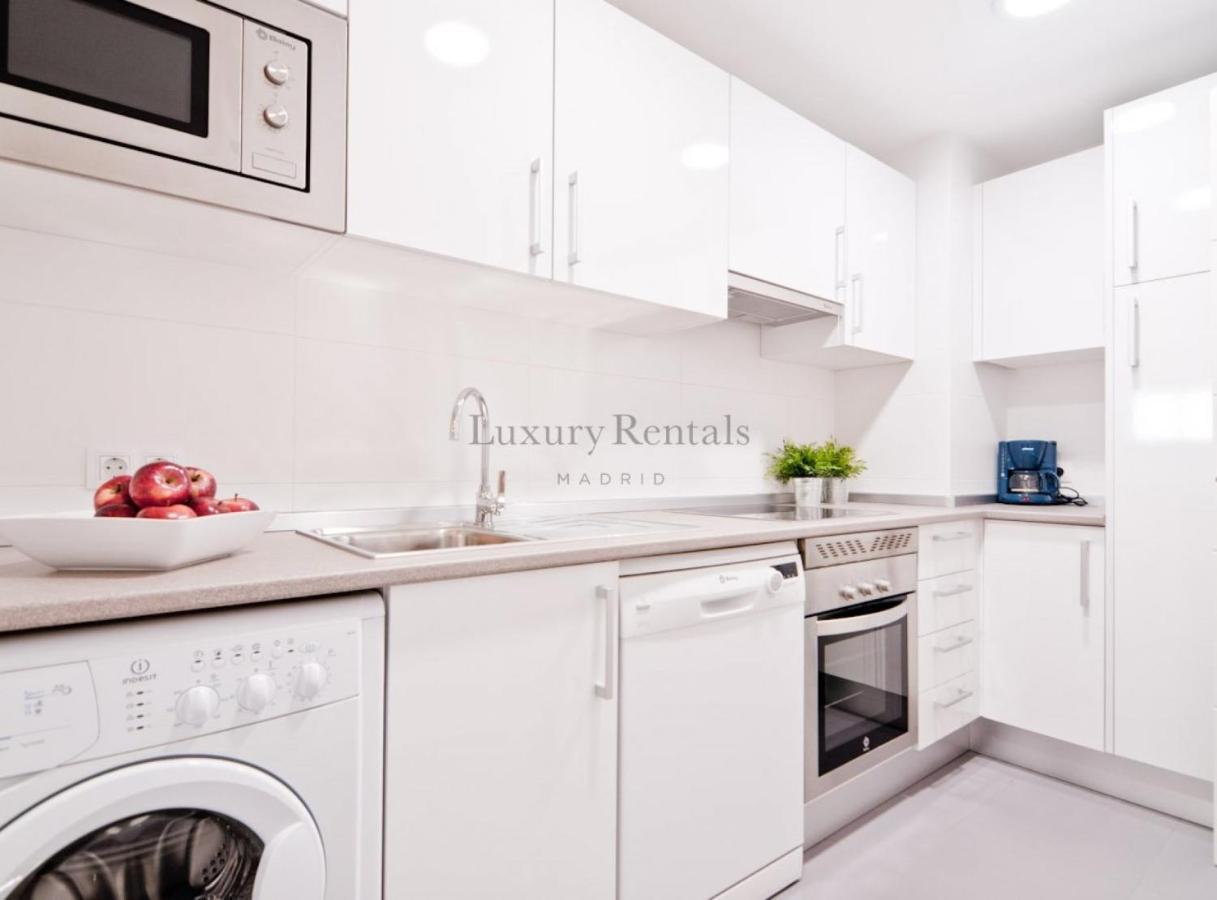 Spacious Temporary Apartment In Madrid Argueelles Close To Moncloa, Chamberi & Gran Via, Princesa V Eksteriør bilde